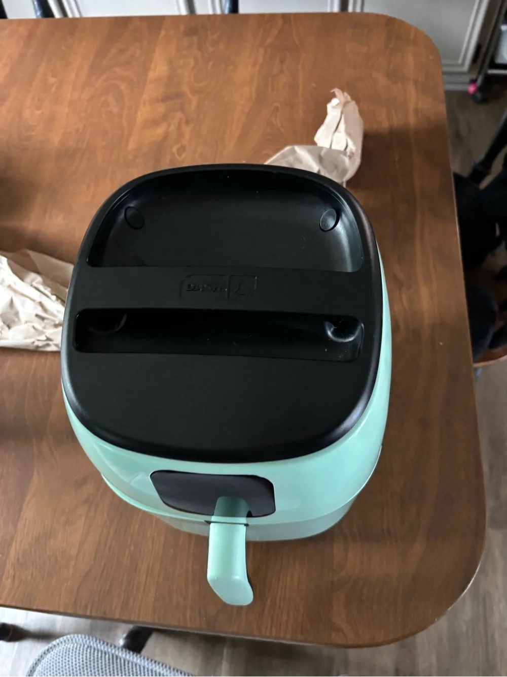 Mint Green Air Fryer - Compact Countertop Cooker dash 2.6Qt